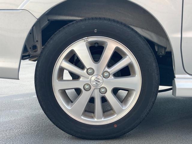お車のお取り置きは行っておりません。ご希望のお車がある場合はできる限りお早目の来店をお願い致します。