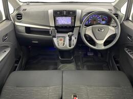 【インパネ全体】全方位で視界が広く、高い目線で運転もしやすいです！