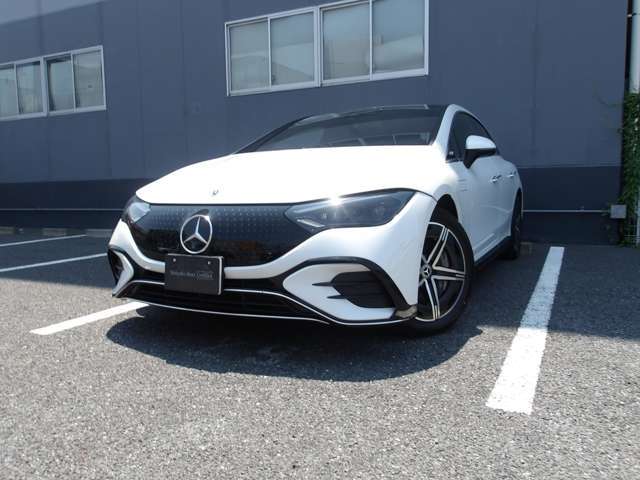 メルセデス・ベンツ正規ディーラー　株式会社シュテルン墨田のお車をご覧頂きありがとうございます。川口店・墨田店の2支店の中からお客様のご希望にあった1台をご案内させて頂きます。