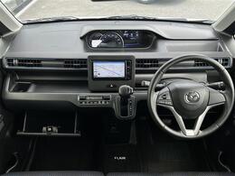 衝突被害軽減システム　社外メモリナビ　運転席助手席シートヒーター　レーンキープアシスト　電動格納ミラー　社外AW　純正フロアマット　スマートキー　スペアキー　オートライト