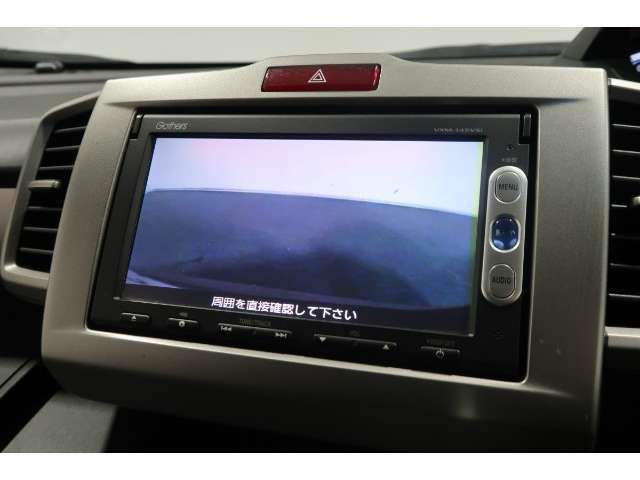 ◆◆バックカメラの画像です。車庫入れの安心感がアップしますね☆