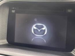 【メーカー純正ナビ】インテリアに溶け込むスタイリッシュな「専用設計」メーカーナビを装備♪視認性や操作性など基本性能にも優れ、より上質なカーライフをお楽しみいただけます。