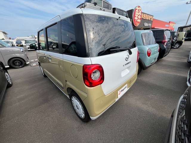 ☆お車についた傷やヘコミ、事故の修理もハヤシにお任せください。自社鈑金工場で修理ができますの安心です☆