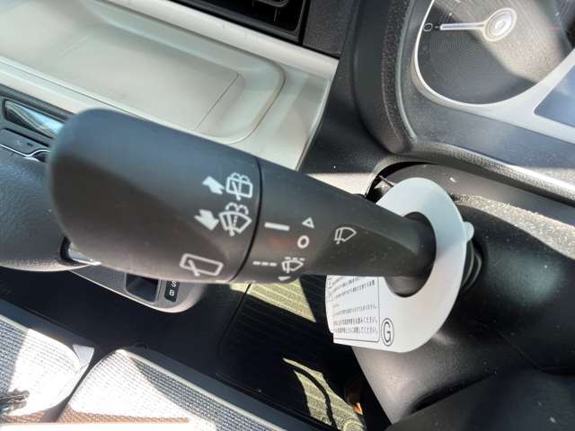 ☆弊社の整備工場には国家資格を持った整備士が多数在籍しております。また、軽自動車だけでなく普通車や外車の整備も実施しておりますのでご購入いただいたお車だけでなくご家族のお車の整備もお任せください☆