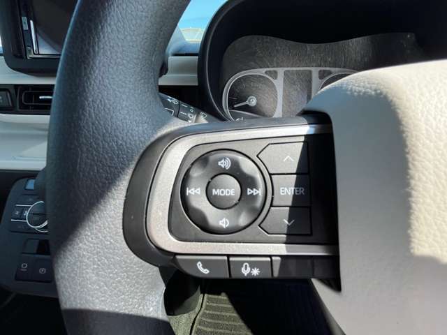 ☆弊社の整備工場には国家資格を持った整備士が多数在籍しております。また、軽自動車だけでなく普通車や外車の整備も実施しておりますのでご購入いただいたお車だけでなくご家族のお車の整備もお任せください☆