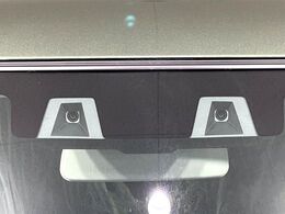 【スズキ　セーフティサポート】走行中に前方の車両等を認識し、衝突しそうな時は警報とブレーキで衝突回避と被害軽減をアシスト。より安全にドライブをお楽しみいただけます。