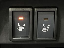 【シートヒーター】寒い日に重宝するシートヒーター！エアコンより早く温まってくれるので寒がりの人も安心ですね♪エアコンの温風は乾燥するから苦手、という方にもをおすすめです。