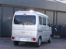 車両感覚の取りやすいボックスのフォルム。