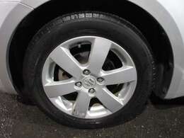 当社の整備はディーラー、認証工場と提携しております。走行テスト、点検、整備と各職人さんに当社が心を鬼にして良い状態に仕上げることに全力を尽くさせます！