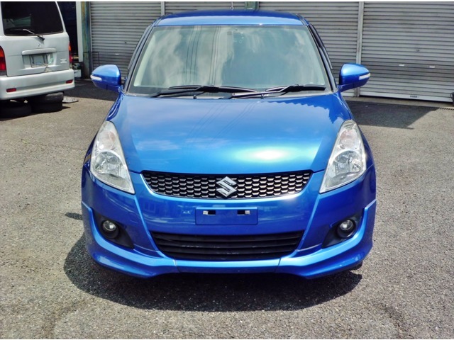 下見　試乗　大歓迎です。　新車とは違い中古車は一台・一台違うものです！！！安い買い物ではありません　乗換えや購入の際には　是非とも販売店まで足を運んで納得の一台を見つけて頂きたいと思います。