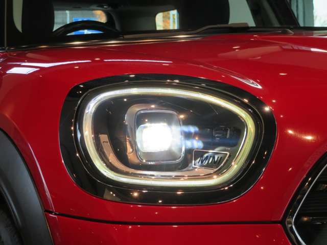 【LEDヘッドライト】自動で明るさ調整してくれます。