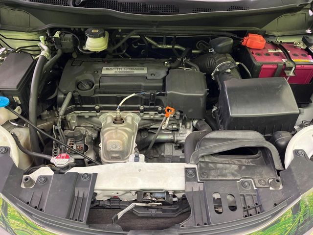 親切・丁寧な専門メカニックスタッフが応対！・車検・点検整備・事故等の修理などアフターサービスも安心。お車のカスタマイズもネクステージのサービススタッフまでご相談ください！