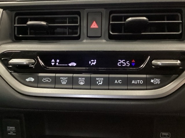 当社サービススタッフにてHONDA純正部品を使用して点検整備を実施し、その後、ご納車させていただきますので安心してご利用いただけます。