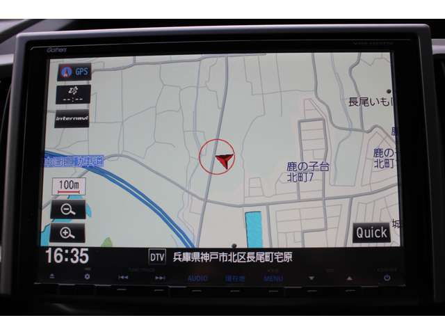 ☆純正ギャザズ大型9インチエクストラサイズSDナビ・フルセグTV装備☆もちろんDVDも視聴OKです♪大画面でとても見やすいです♪♪