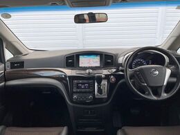 グループ総在庫数約30，000台！！全国の系列店からメーカー・車種問わずご紹介出来るので、あなたにピッタリのお車が見つかるはずです♪まずはお問い合わせ下さい☆