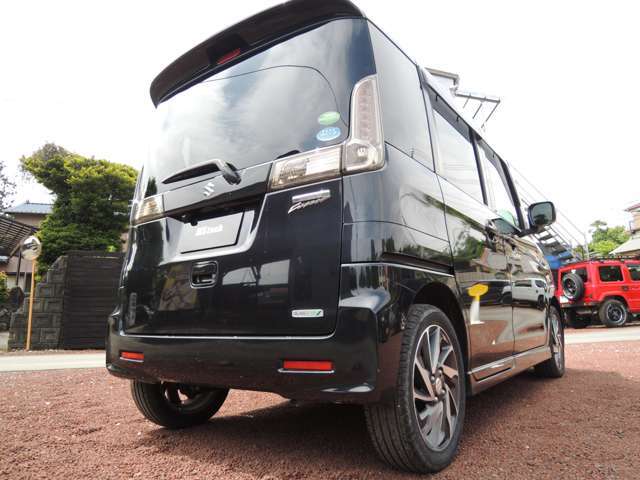 ターボ車・SDナビ＆地デジフルセグTV・バックカメラ・ETC・両側パワースライドドア・スマートキー＆プッシュスタート・オーバーヘッドコンソール・衝突軽減ブレーキ・アイドリングストップ・HIDライト