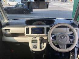 【インパネ全体】全方位で視界が広く、高い目線で運転もしやすいです！