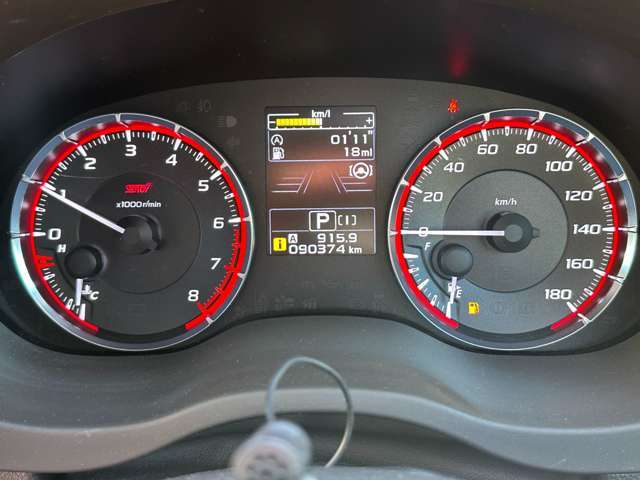 【スピードメーター】メーターがシンプルで見やすく運転しやすいですね！