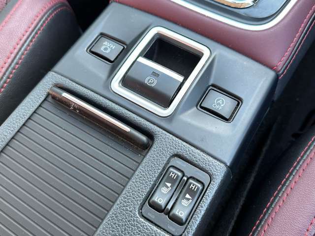 快適なドライブを楽しむための機能が装備されています！運転席から触れるので、使いやすいです！除菌プランいれていただくと、さらに清潔で安心していただけます！