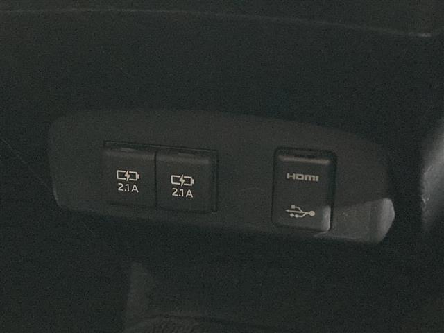 【運転席操作部】快適なドライブを楽しむための機能が装備されています！運転席から触れるので、使いやすいです！除菌プランいれていただくと、さらに清潔で安心していただけます！