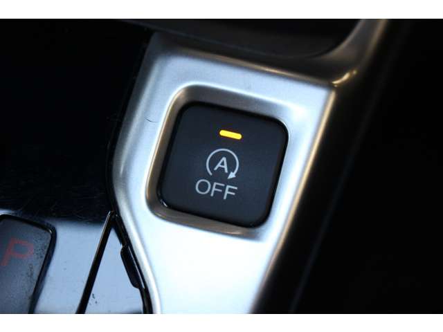 アイドリングストップ機能もボタン1つでオンオフ可能です！