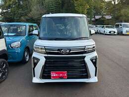 在庫数は約800台！！ 年間販売台数は約4000台！！ 大量販売・大量仕入で1台あたりのコストを削減しています！！