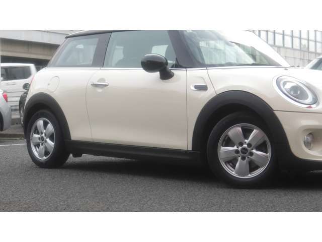 ■特典8■新車、中古車の購入はもちろん、買取り、車検、一般整備、板金塗装に任意保険、レンタカーまでお車のことは何でもお任せください■他店で購入したお車も気軽にご利用ください■