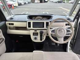 当店でお車をご購入いただき、さらに「有料保証」プランにご加入いただくと、特典としてオイル交換10回分の無料チケットを差し上げます。