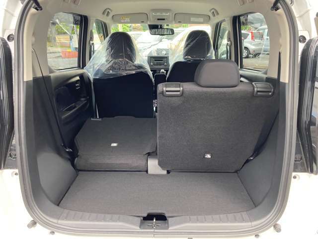 ◆◆◆シートアレンジ出来ます！荷物の形状に合わせてシートを倒し、無駄なく車内を活用できます！