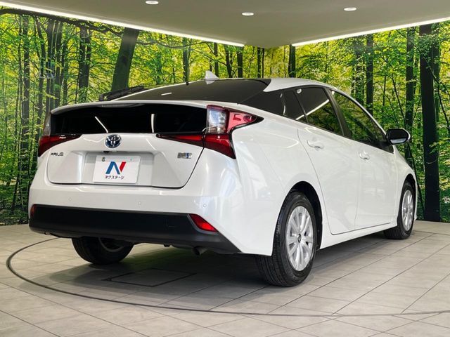 ☆全国のネクステージからお取り寄せが可能※！遠方の店舗に展示してあるクルマが気になる場合も、最寄りの店舗でご覧いただくことが可能です！是非私たちに要望をお聞かせください！※別途費用