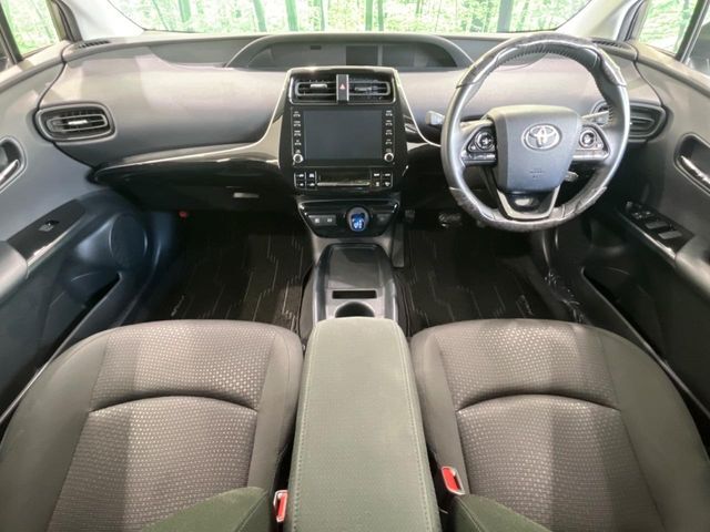 グループ総在庫数約30，000台！！全国の系列店からメーカー・車種問わずご紹介出来るので、あなたにピッタリのお車が見つかるはずです♪まずはお問い合わせ下さい☆