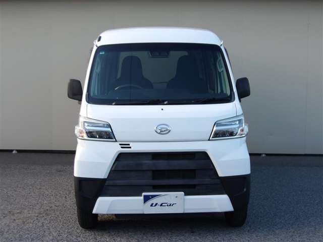 ワイド＆ローのスタイルで走行安定性もばっちりです。運転しやすくロングドライブも安心です。