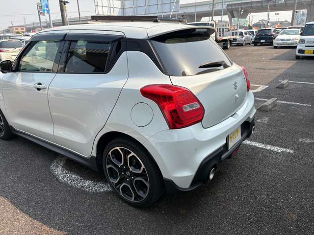 「カーセンサーを見た」とスタッフに伝えて頂くとスムーズにご対応させて頂けます☆