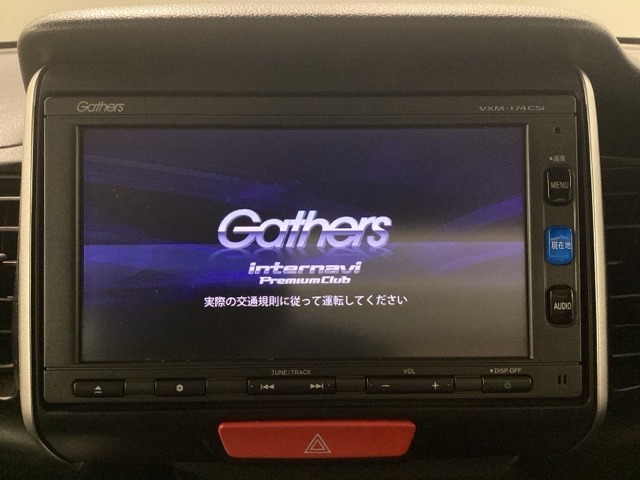 純正メモリーナビとバックカメラ付☆bluetoothオーディオでドライブも好きな音楽を聴いて楽しめます。TV視聴も可能です☆