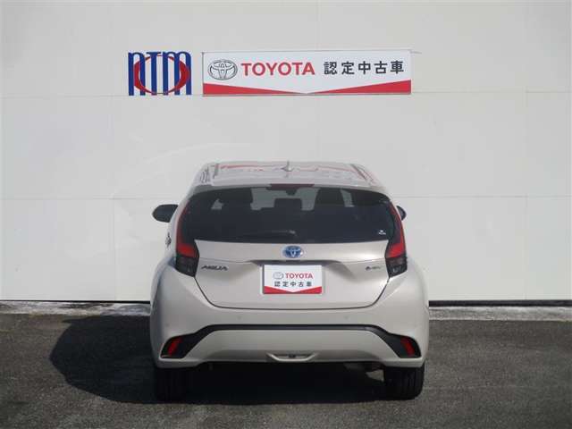 バックが苦手な方でも安心バックモニター装備しています♪後方確認がしやすく、運転初心者の方からベテランの方まで今や必須となった装備の一つになっています！