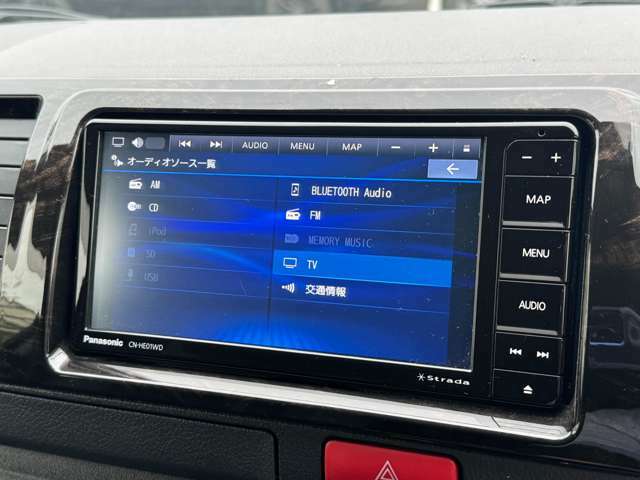 ☆ストラーダナビゲーションシステム【CN-HE01WD】メモリナビ/フルセグTV/DVD/CD/Bluetooth♪