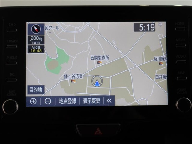 ディスプレイオーディオを装備。スマホとクルマをつなぐことで、これまでのナビに加えて、いろんなサービスが楽しめます