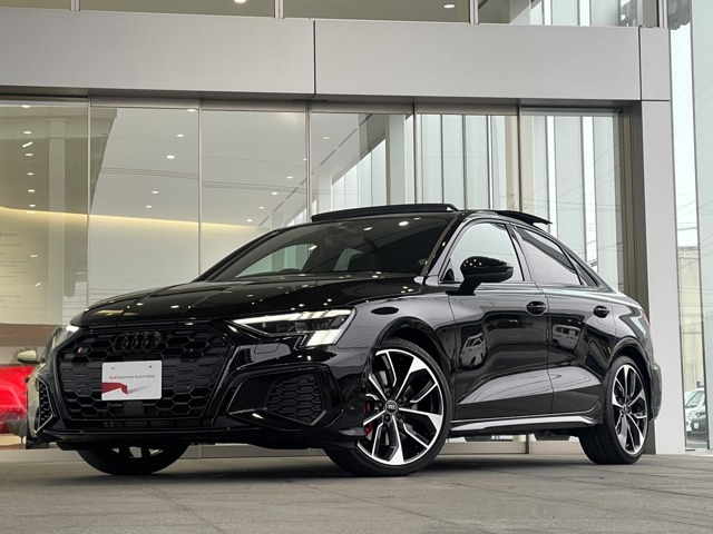 アウディ S3セダン 2.0 4WD 2024年 1.4万キロ (鳥取県) Audi鳥取