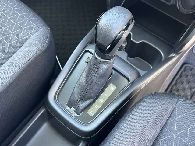 ★5年コーティング（契約時限定）が軽自動車￥39,800円、コンパクトカー￥49,800円、ミニバン￥59,800円で施工出来ます。新車のピッカピカの状態をより長くキープします！