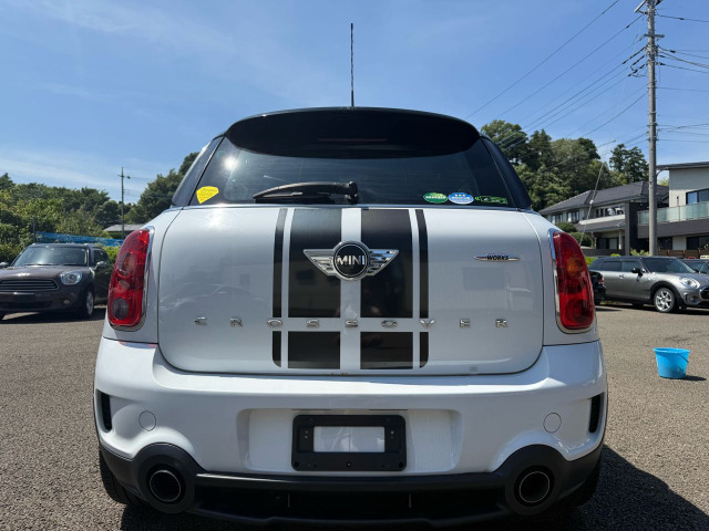 nanoオート驚きの安さの秘訣○徹底的に店舗維持費や人件費の削減○徹底した仕入れルート○余計な諸経費や利益をカット