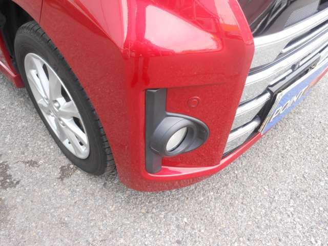 その他、気になる箇所がございましたら、お電話にて車両を確認しながら状態をお伝えさせていただくことも可能です。また、写真をメールなどでお送りさせていただくことも可能です。お気軽にお問合せ下さい。