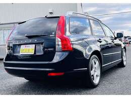 車の卸売センター佐賀自販です！数ある中からクリックしていただきありがとうございます！