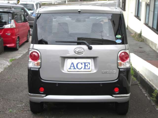 車庫入れ安心バックモニター付