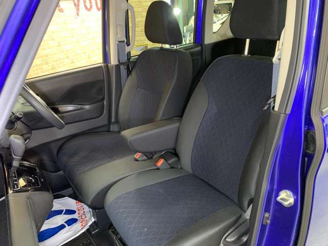 【総在庫500台】届出・登録済未使用車から中古車まで豊富なラインナップを展示中！たくさんの展示車を見て・触れて・試乗してお選び頂けます♪カーセンサー掲載車両以外にも展示しております。