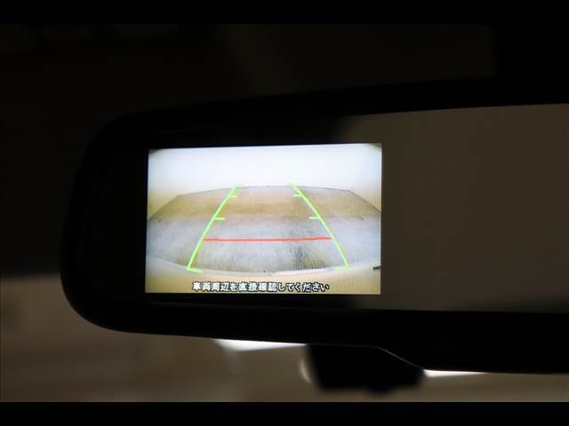 ◆弊社はクルマ年間約9000台を取引（グループ各社含む）！当店では専属のバイヤーが厳選した車輌のみ小売販売しております。また、展示車は全て第三者機関が査定済みです。