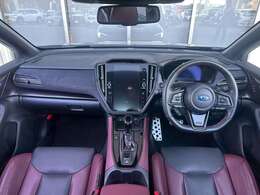 かっこいいデザインのコックピットです。