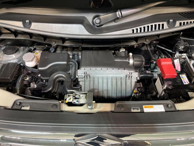 親切・丁寧な専門メカニックスタッフが応対！・車検・点検整備・事故等の修理などアフターサービスも安心。お車のカスタマイズもネクステージのサービススタッフまでご相談ください！