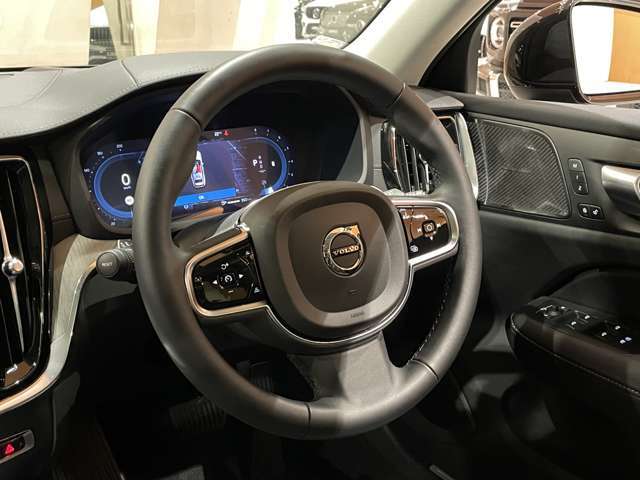 ベンツ、BMW、アウディといったドイツのプレミアムブランドをはじめとした、各種輸入車ブランドを同時に比較することができます。