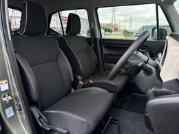 「この車の写真をもっと見たい」「状態が気になる」「この装備はついている？」どんな小さな疑問でもお気軽にお問い合わせください！