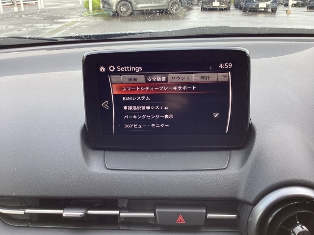 衝突被害軽減ブレーキや後方からの接近車を教えてくれるBSMなど楽しく安全に走るためのサポートアイテムも充実！